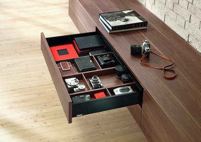 Ящик LEGRABOX pure TIP-ON BLUMOTION (высота M 90,5, глубина 400 мм, до 40 кг), терра-черный